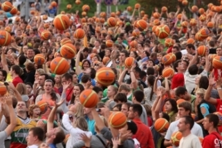 Vilniečiams - galimybė krepšinio rungtynes stebėti didžiausioje fanų zonoje
